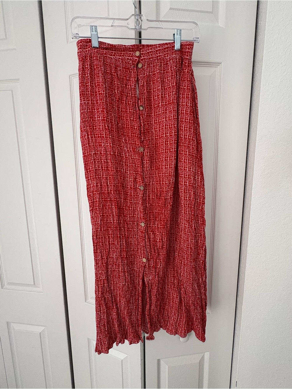 Hummingbird Textured Button-Front Red Maxi Skirt - Picture 1 of 3
